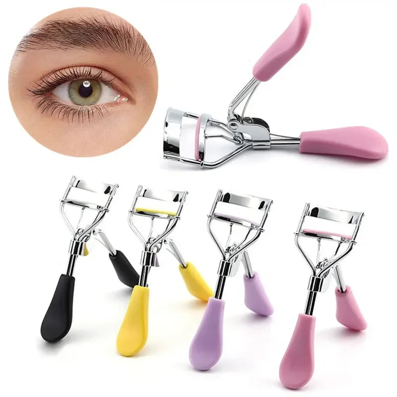 Woman Eyelashes Curler Clip